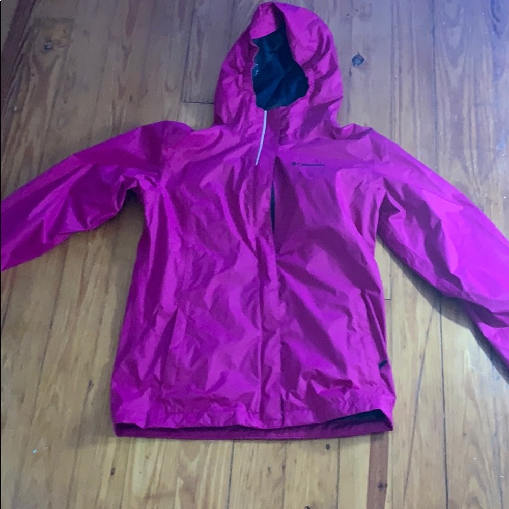 Dark pink wind breaker